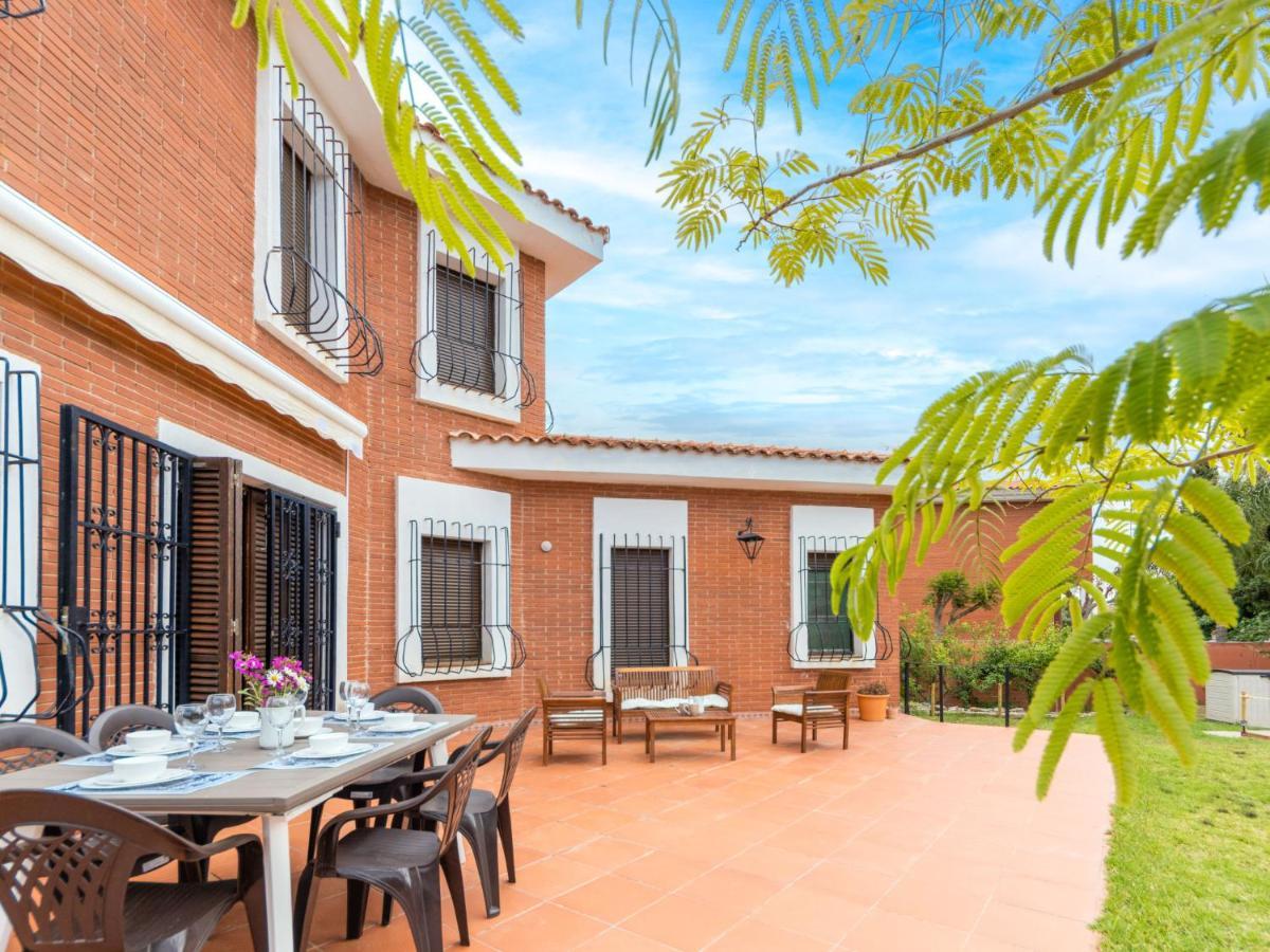 Holiday Home Alexandra By Interhome Villafortuny Εξωτερικό φωτογραφία